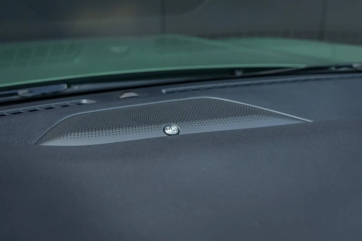 2.5 PHEV ST-Line X Adaptieve cruise | Matrix LED | B&O Audio | AGR Stoelen incl. memory | Head-up display | Trekhaak| Dodehoek detectie | 2100kg trekgewicht | Keyless | Elec. achterklep