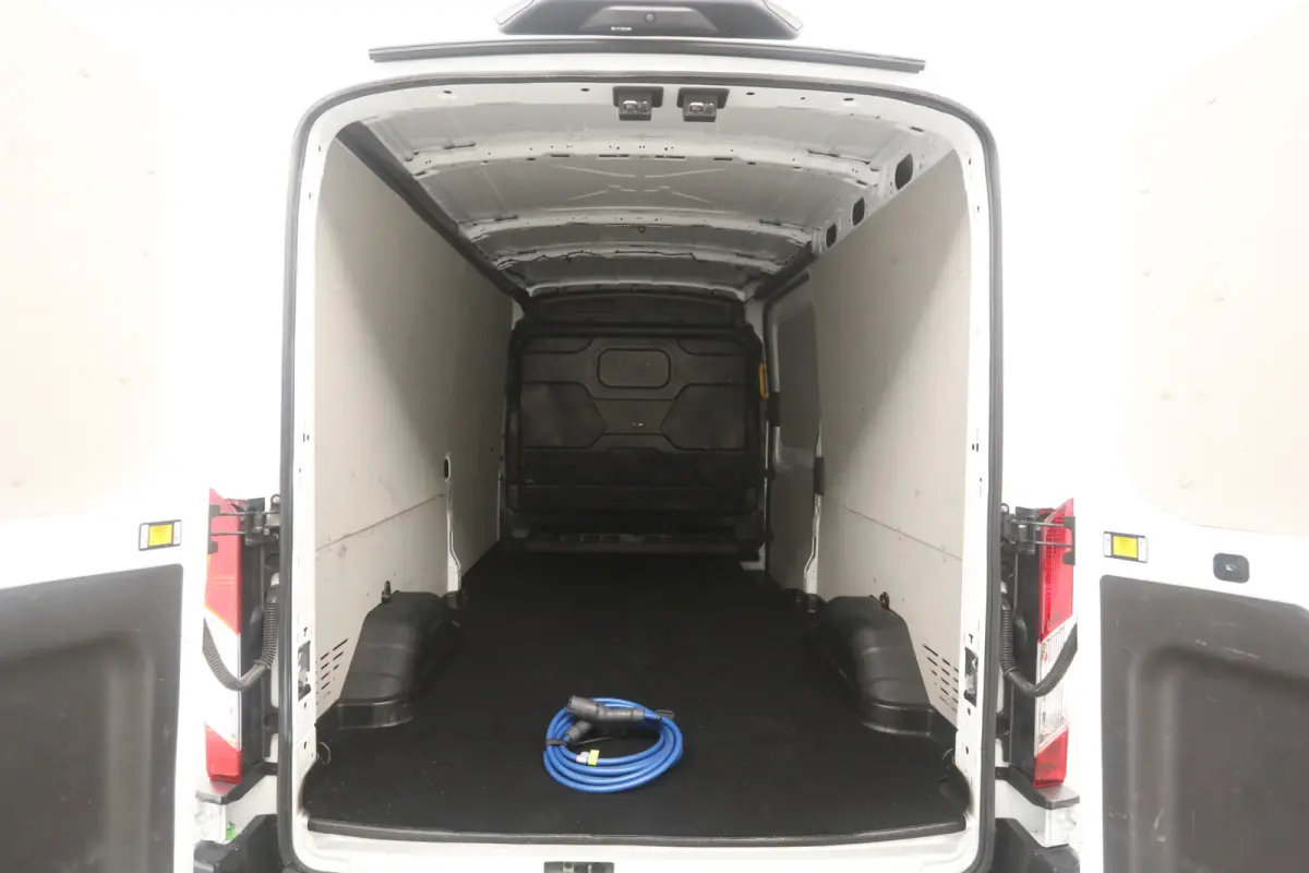 L3H2 68 kWh 184PK | Snelladen | SOH 91% | 360° | 3 Zits | Clima | Cruise | Carplay | Parkeersens.