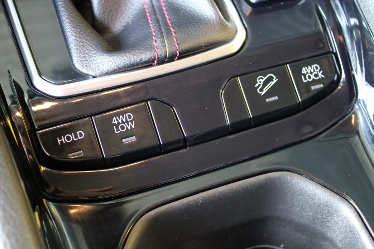 4xe 240 Plug-in Hybrid Trailhawk | SOH 93% | Trail rated | Navigatie | Cruise control adaptief | Camera | Dakrails |