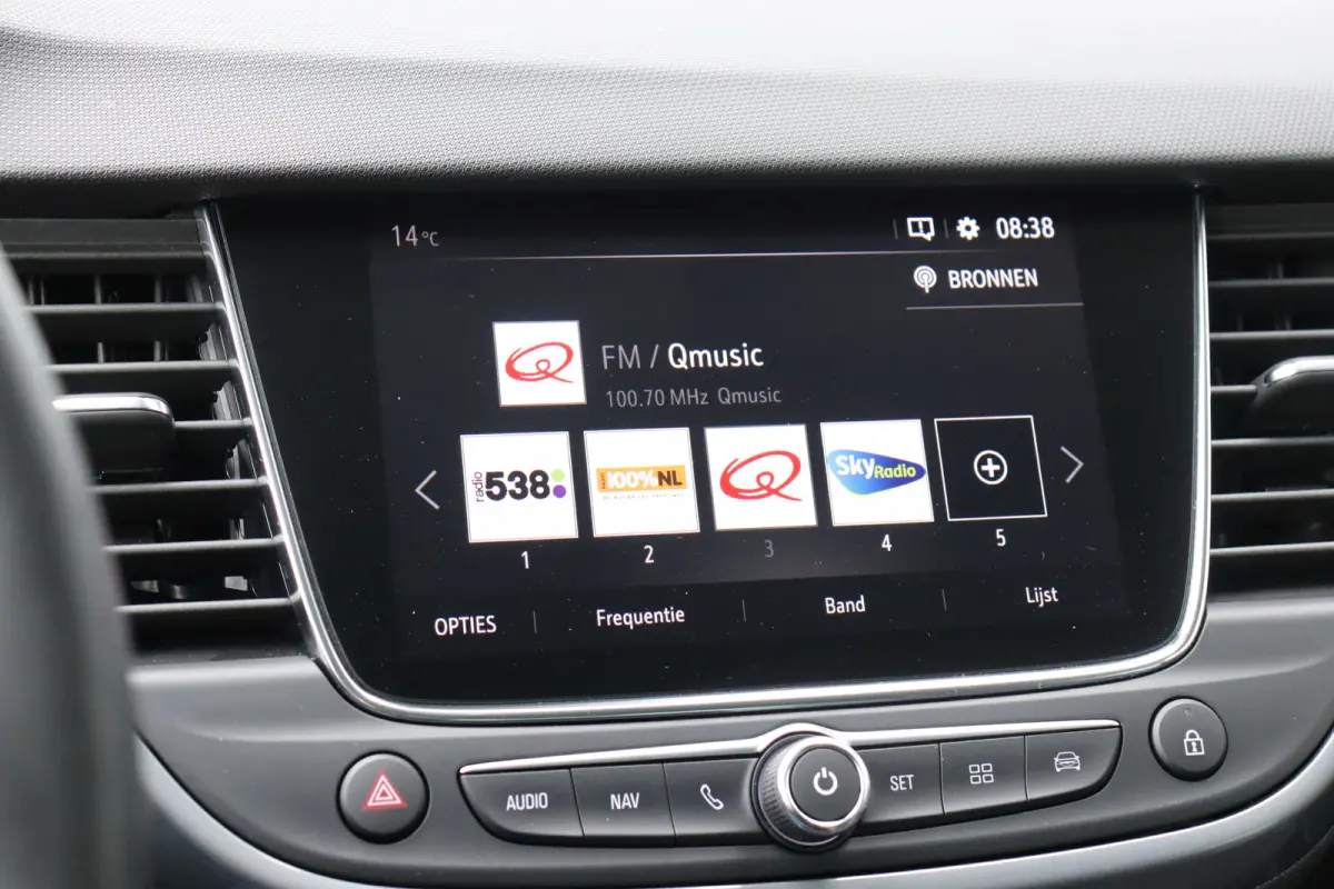 1.2 TURBO 130PK ULTIMATE AUTOMAAT / NAVI / LEDER / CLIMA / LED / PDC / 17" LMV / KEYLESS / WINTERPAKKET / HUD / BLUETOOTH / CRUISECONTROL / NIEUWSTAAT !!