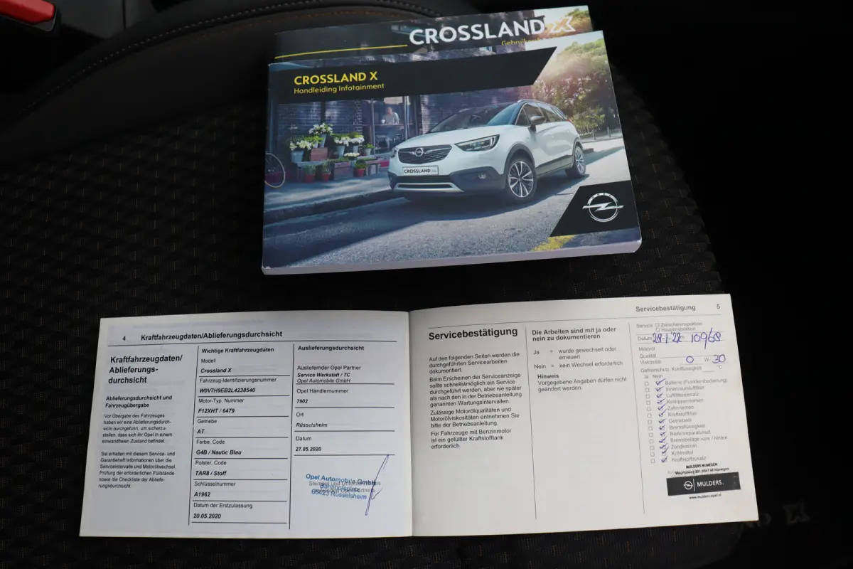 1.2 TURBO 130PK ULTIMATE AUTOMAAT / NAVI / LEDER / CLIMA / LED / PDC / 17" LMV / KEYLESS / WINTERPAKKET / HUD / BLUETOOTH / CRUISECONTROL / NIEUWSTAAT !!