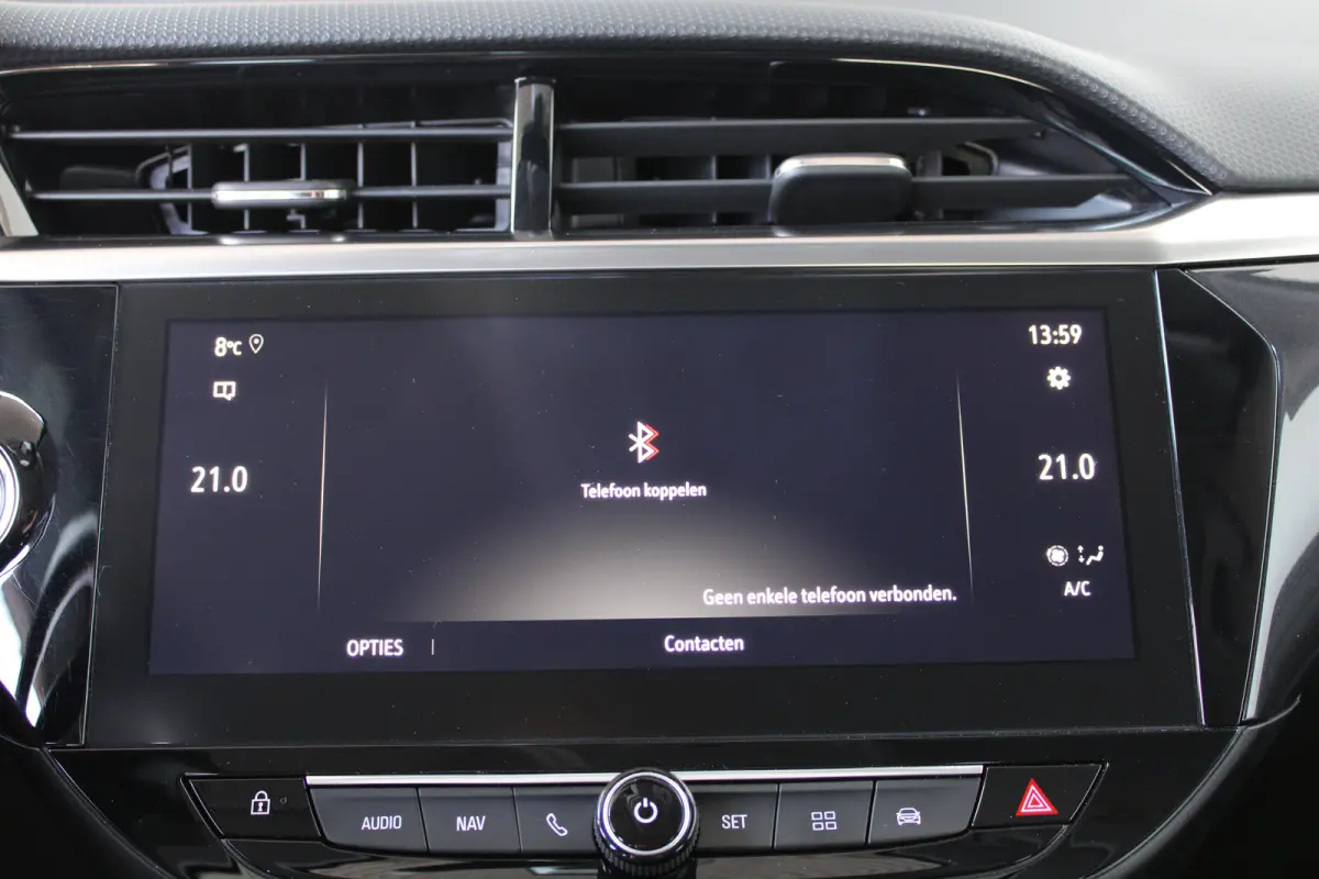 1.2 Elegance | Keyless start | Groot scherm | Parkeercamera | Keyless entry |