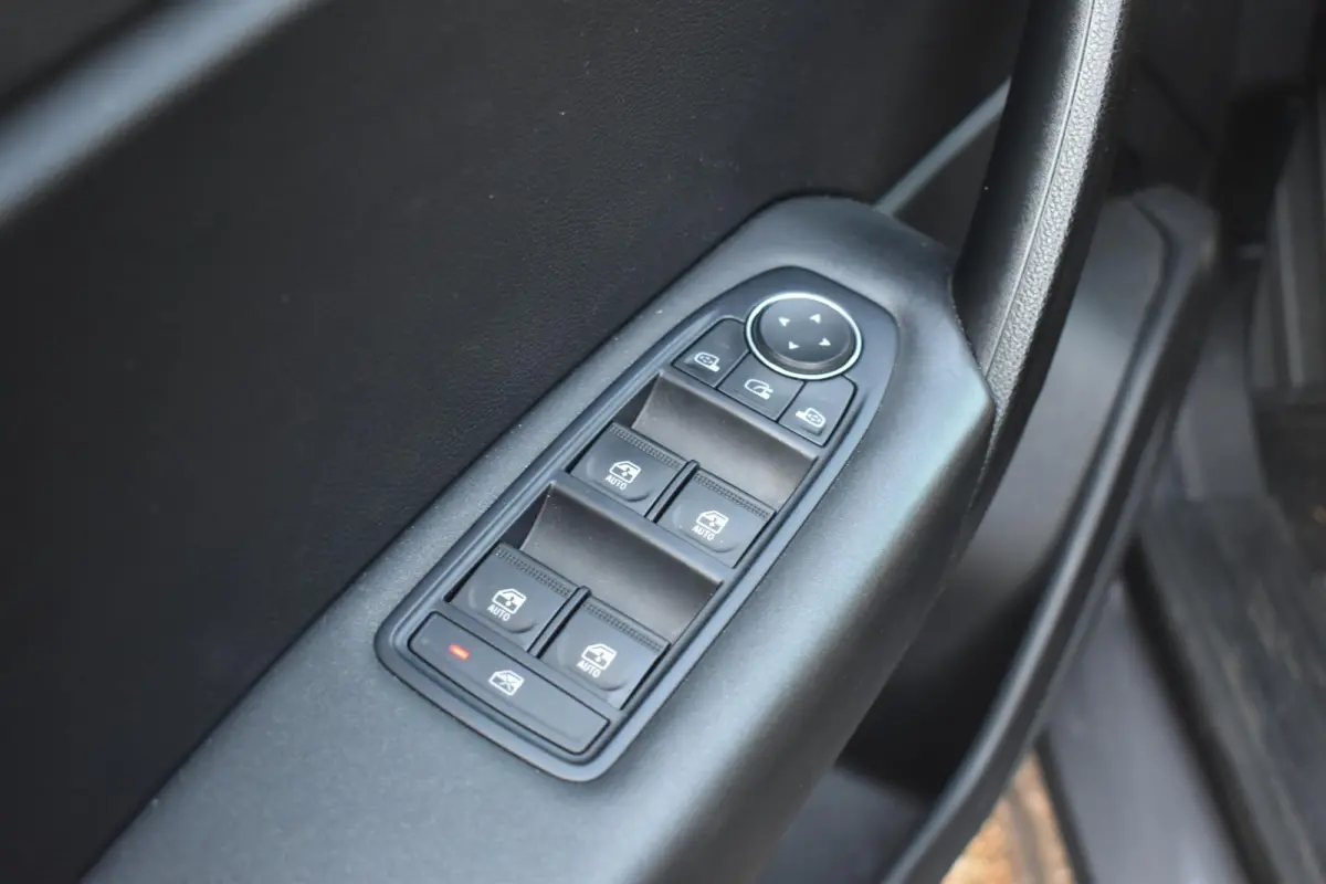 1.0 TCe 90 Zen Carplay Navigatie | 2e Eigenaar | Goed onderhouden | 12 mnd BOVAG garantie | Whatsapp 06-53188999