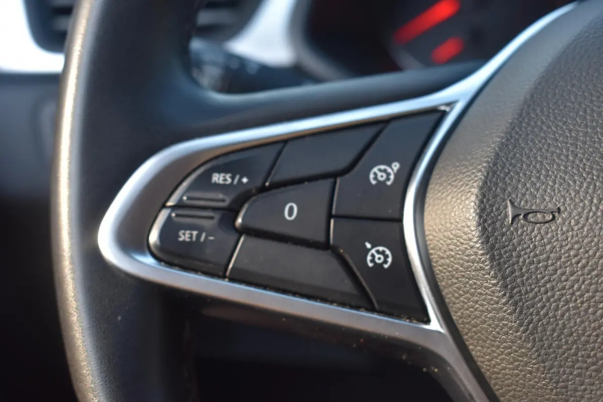 1.0 TCe 90 Zen Carplay Navigatie | 2e Eigenaar | Goed onderhouden | 12 mnd BOVAG garantie | Whatsapp 06-53188999