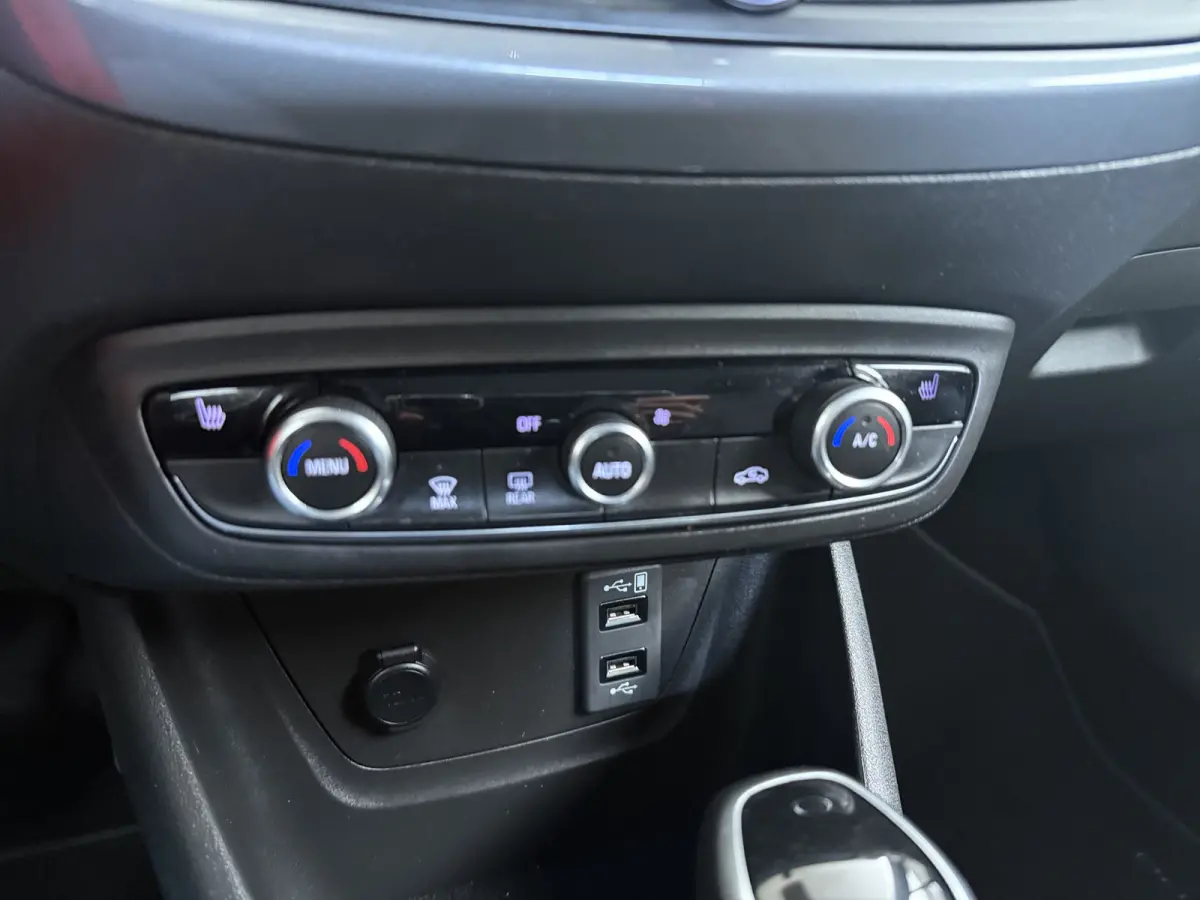 1.2 Turbo Elegance 130pk Automaat | Apple Carplay/Android Auto|telefoonintegratie premium | Cruise control | Electronic climate controle