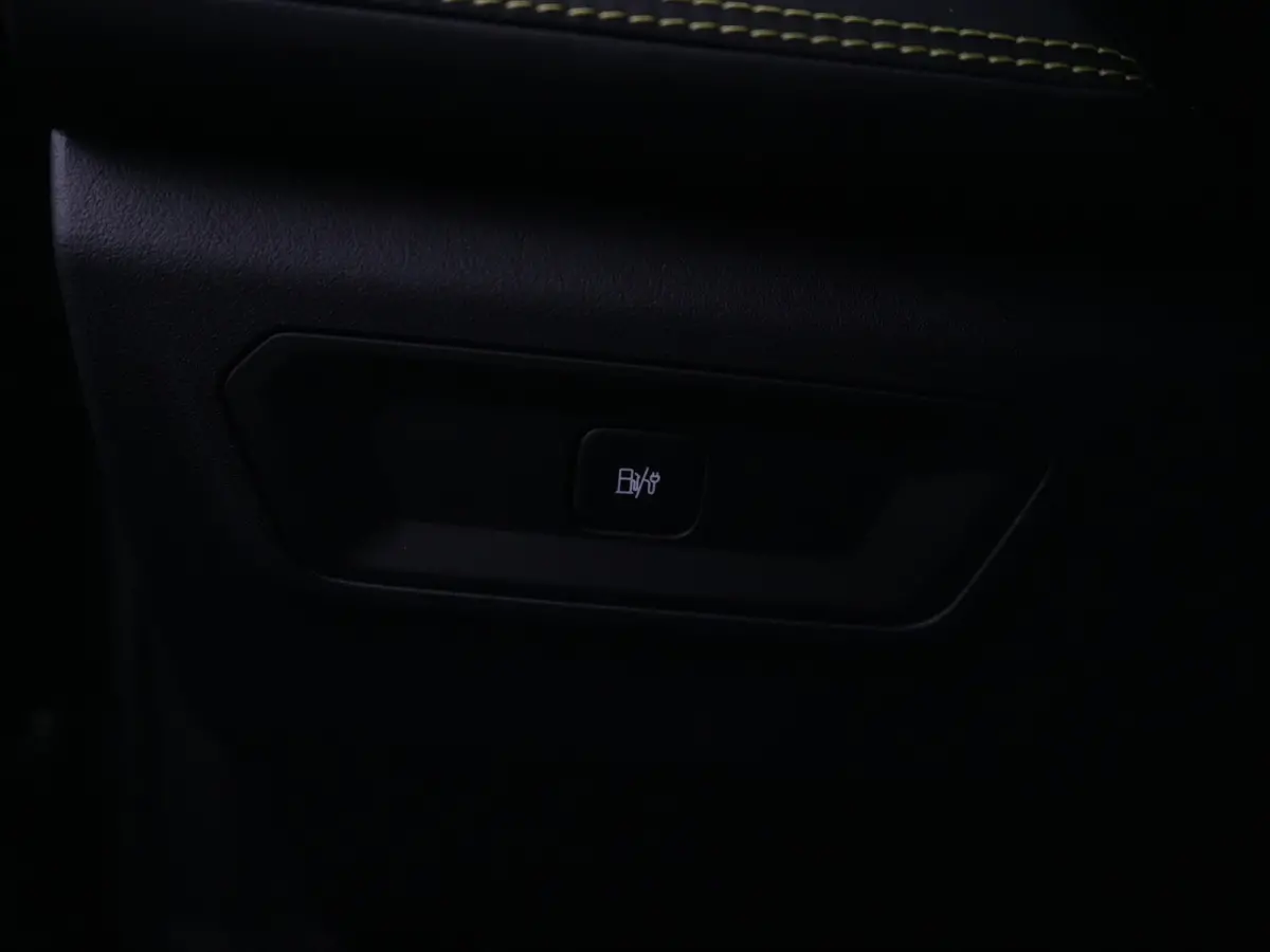 1.5 Core 48 maanden garantie | Standkachel | Camera | Adaptive Cruise | Carplay | Stoelverwarming