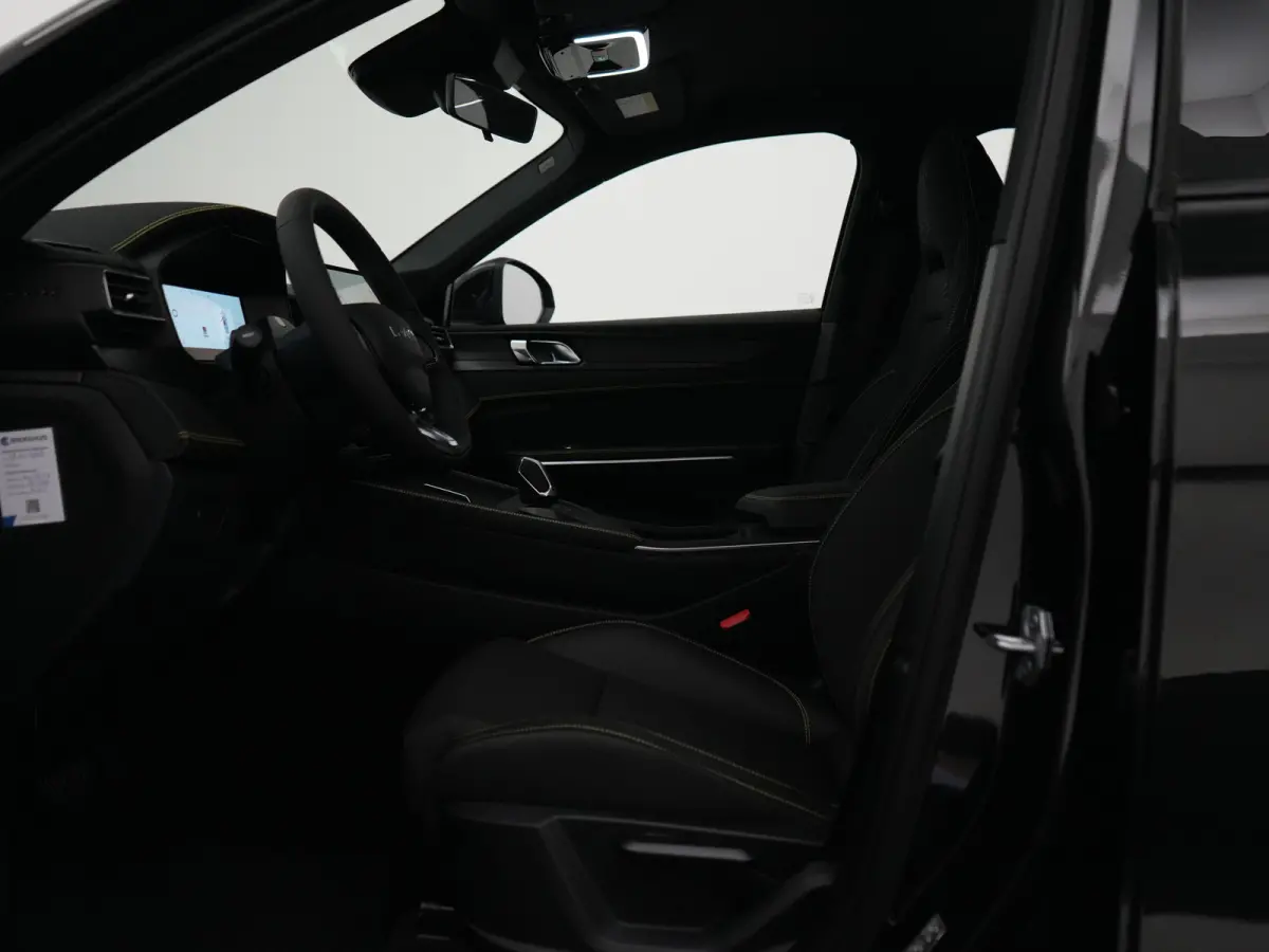 1.5 Core 48 maanden garantie | Standkachel | Camera | Adaptive Cruise | Carplay | Stoelverwarming
