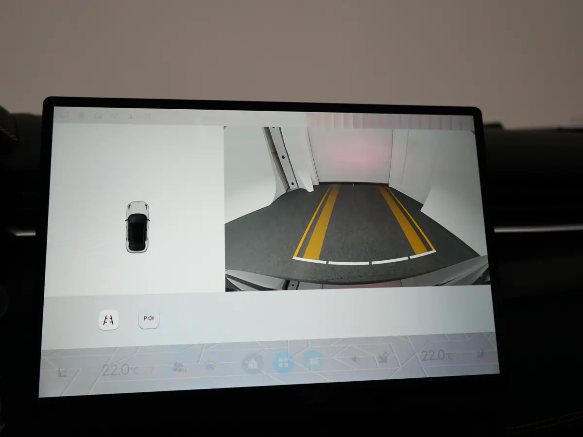 1.5 Core 48 maanden garantie | Standkachel | Camera | Adaptive Cruise | Carplay | Stoelverwarming