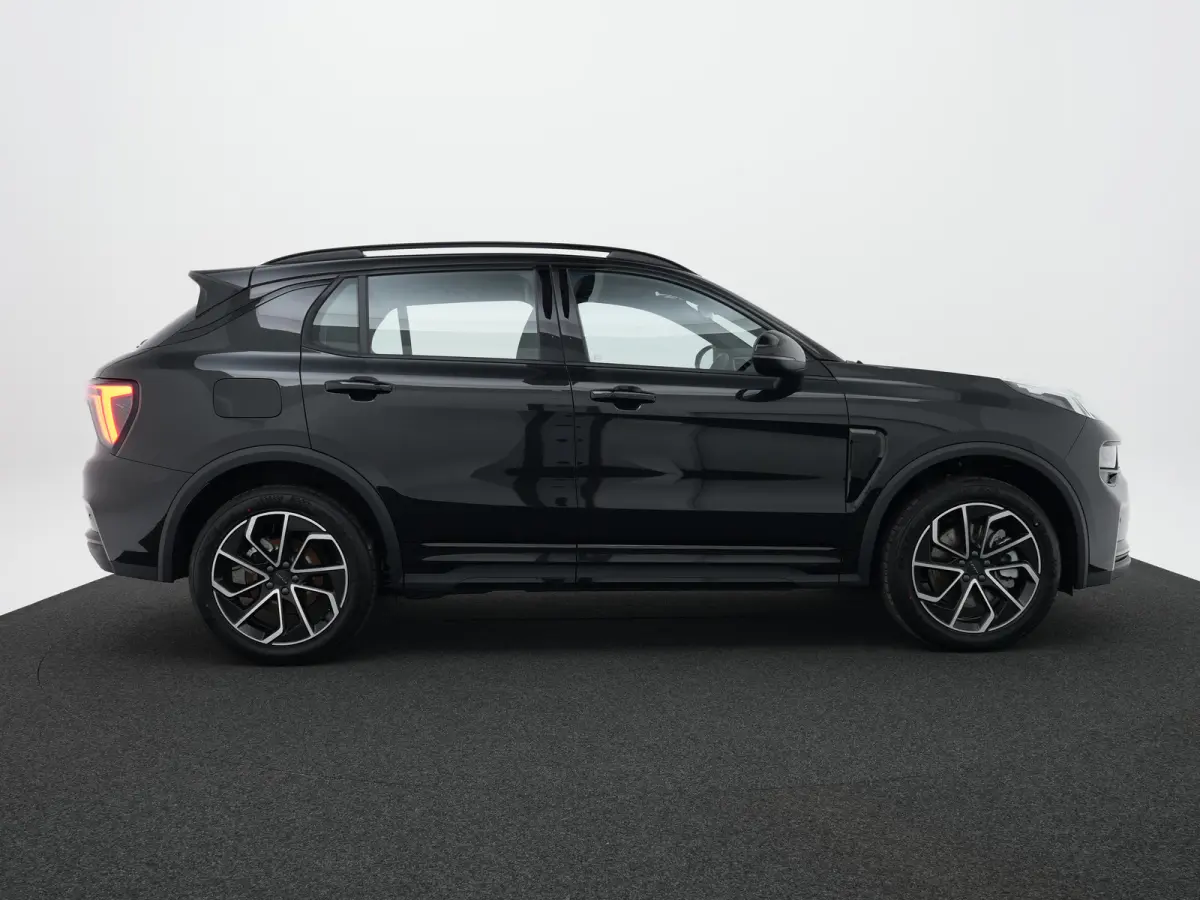 1.5 Core 48 maanden garantie | Standkachel | Camera | Adaptive Cruise | Carplay | Stoelverwarming