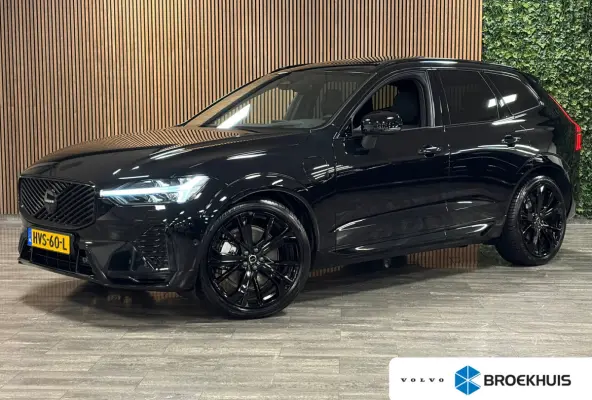 T6 AWD Recharge Ultra Black Edition | MY26 | Luchtvering | Trekhaak | 360 Camera | Head-Up Display | Harman Kardon | Adaptieve Cruise Control | Stoelverwarming voor+achter | Stuurwielverwarm