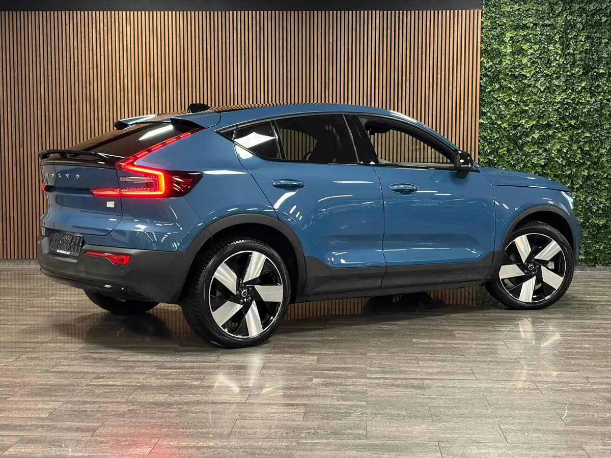 Recharge Extended Range Plus 82 kWh | Trekhaak | All Season banden | Adaptieve Cruise Control | Stoel en Stuurwielverwarming | 20 Inch | Pilot Assist | BLIS Dode Hoek Detectie | Parkeercamer