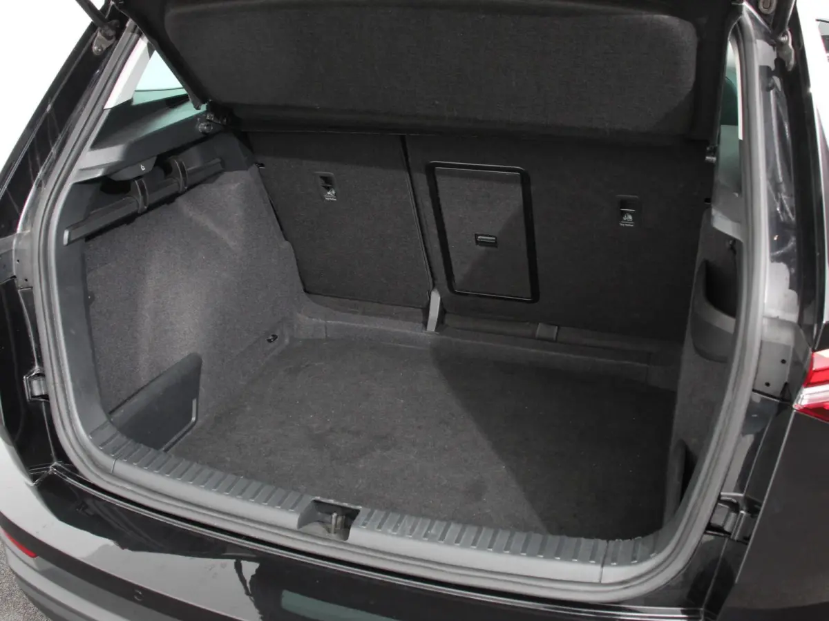 1.5 TSI 150pk DSG ACT Selection DEMO ! Navigatie Apple Carplay/Android Auto Camera Parkeer sensoren Adaptieve Cruise Control Lichtmetalen Velgen Digitale Cockpit