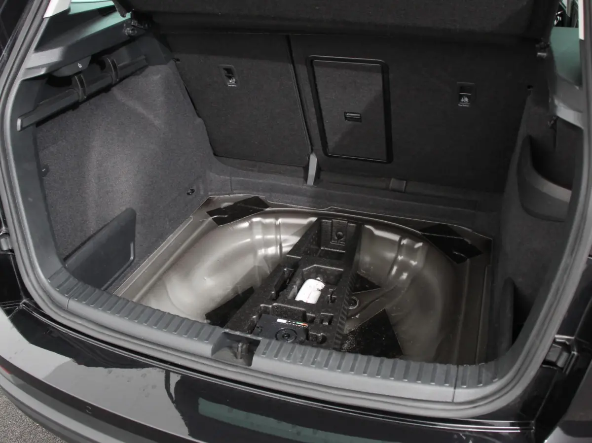 1.5 TSI 150pk DSG ACT Selection DEMO ! Navigatie Apple Carplay/Android Auto Camera Parkeer sensoren Adaptieve Cruise Control Lichtmetalen Velgen Digitale Cockpit