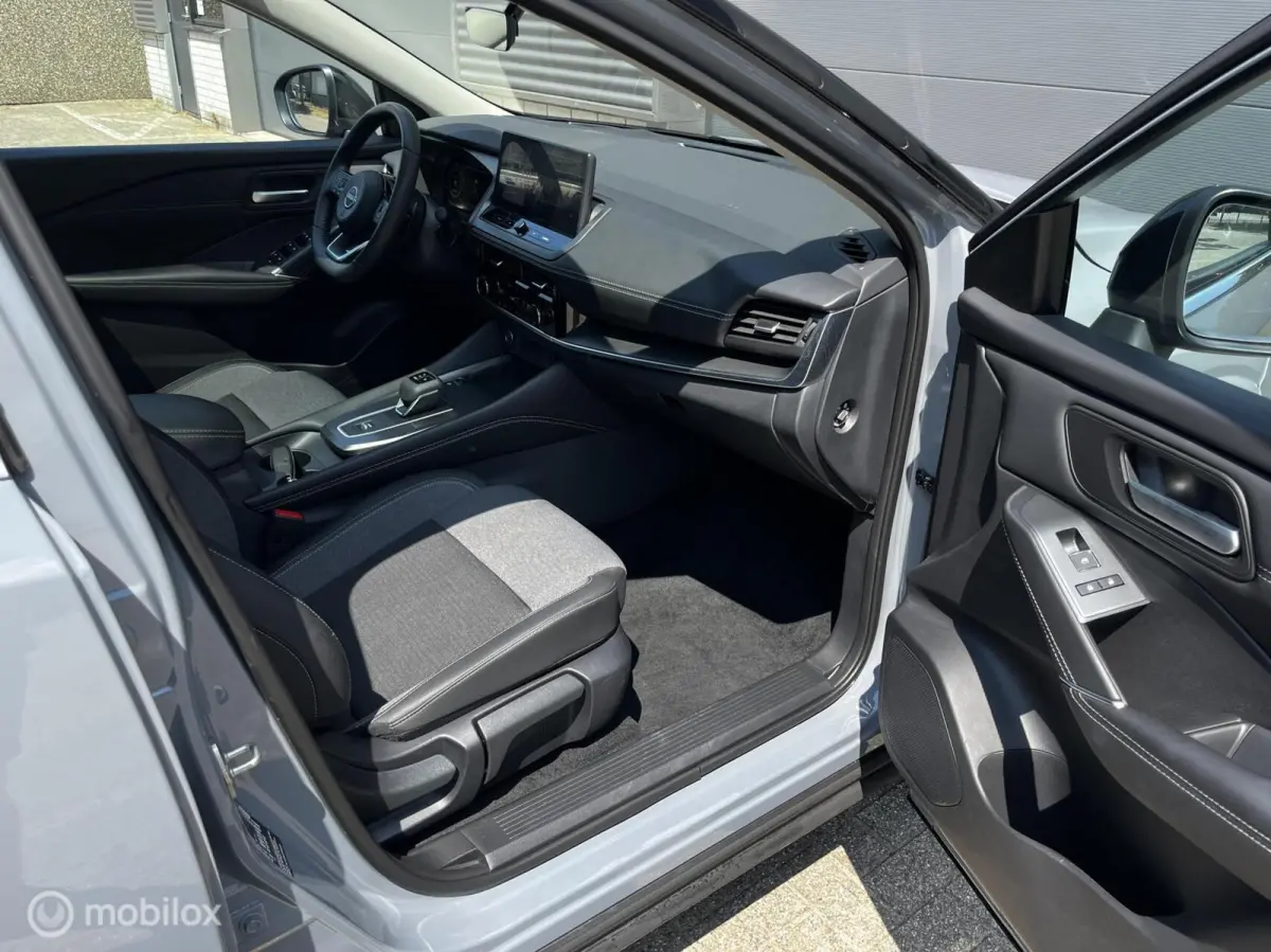 1.3 MHEV Xtronic PANODAK/AUTOMAAT