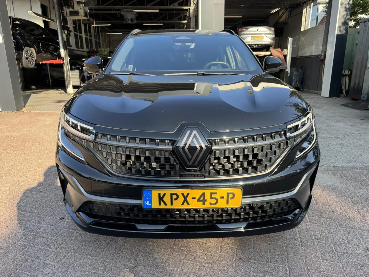 E-Tech full hybrid 200 esprit Alpine 7P