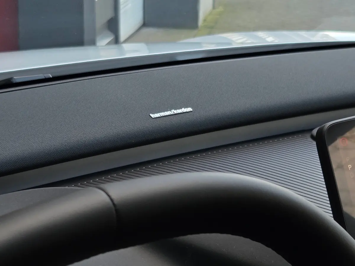 Twin Motor Performance Ultra 69 kWh | Full Option! | Pilot Assist | Panoramadak | 360 Camera | Harman/Kardon