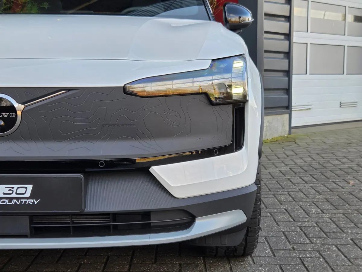 Twin Motor Performance Ultra 69 kWh | Full Option! | Pilot Assist | Panoramadak | 360 Camera | Harman/Kardon