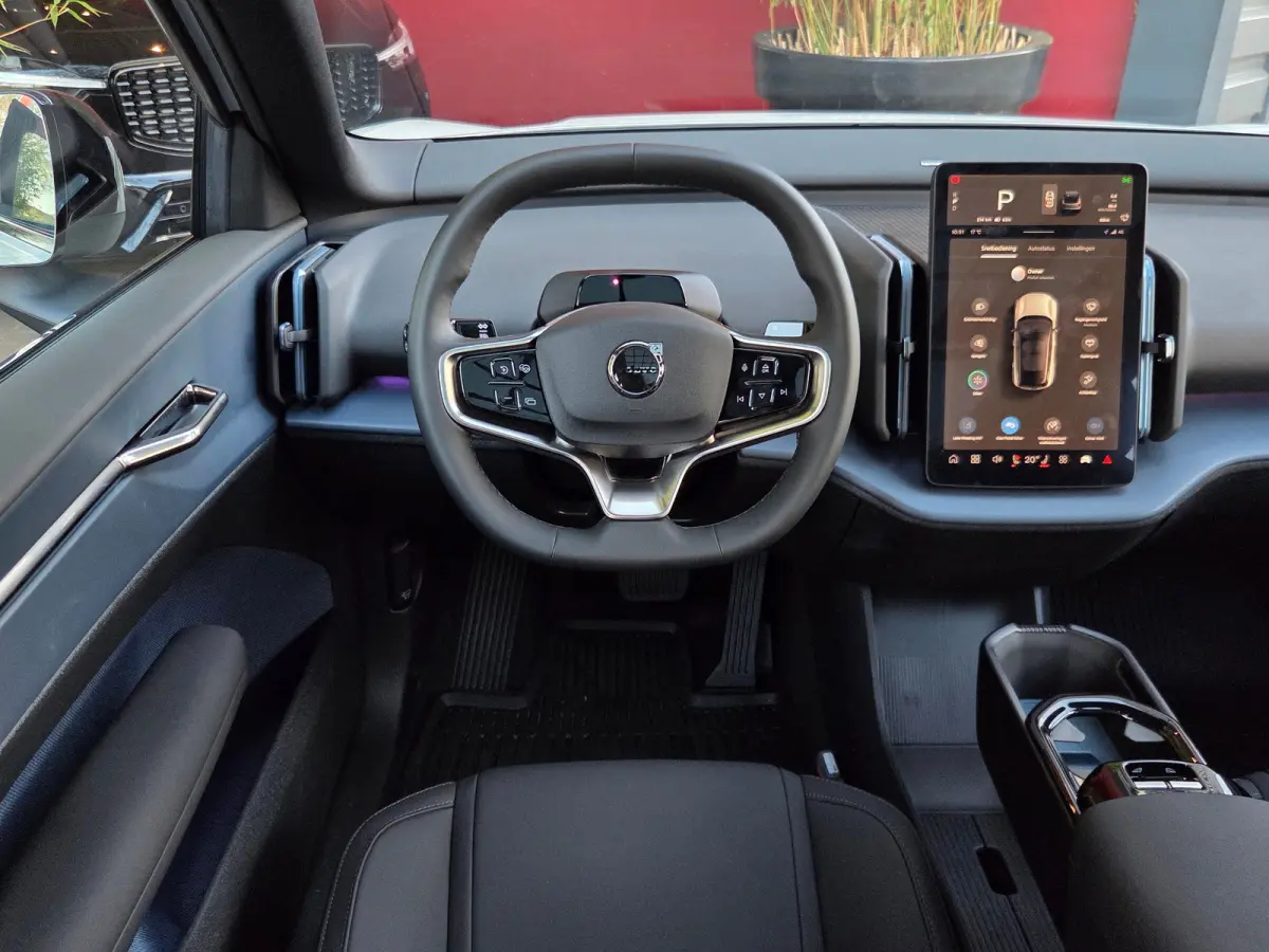 Twin Motor Performance Ultra 69 kWh | Full Option! | Pilot Assist | Panoramadak | 360 Camera | Harman/Kardon