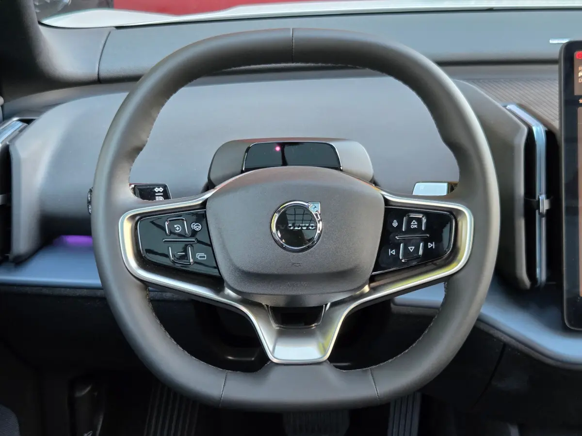 Twin Motor Performance Ultra 69 kWh | Full Option! | Pilot Assist | Panoramadak | 360 Camera | Harman/Kardon