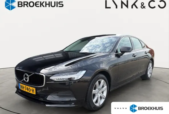 D3 Momentum+ | Leder | Adaptive Cruise | Blis | | Apple Carplay/Android Auto|telefoonintegratie premium | Audio-navigatie full map + hard disk | Buitenspiegel(s) automatisch dimmend