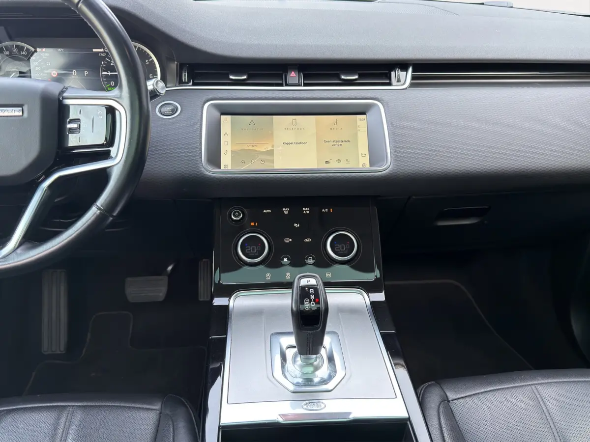 1.5 P300e AWD SE 309 PK Panoramadak | Volleder | 360 Camera | Elektrische stoel | | 18" Velgen | Apple Carplay/Android Auto|telefoonintegratie premium | Cruise control