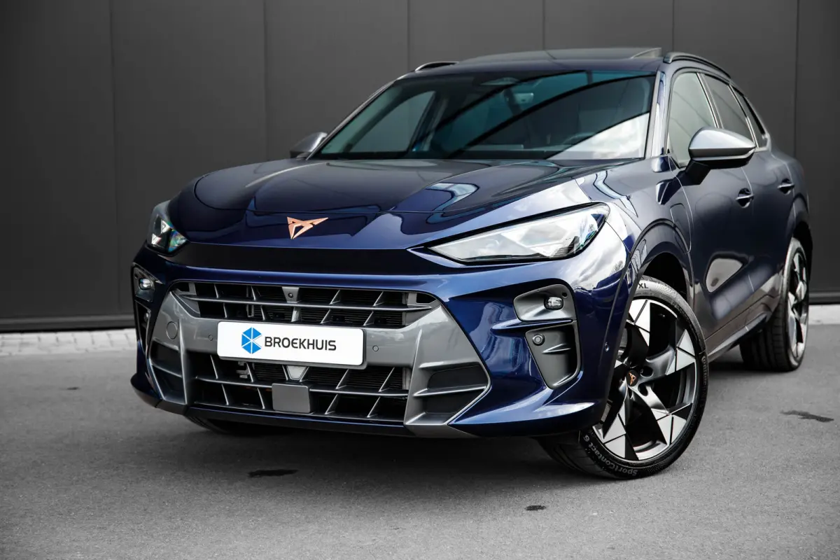 1.5 TSI e-Hybrid 272pk VZ Performance | Leder | Panoramadak | Trekhaak | 360 Camera | Sennheiser | 20"