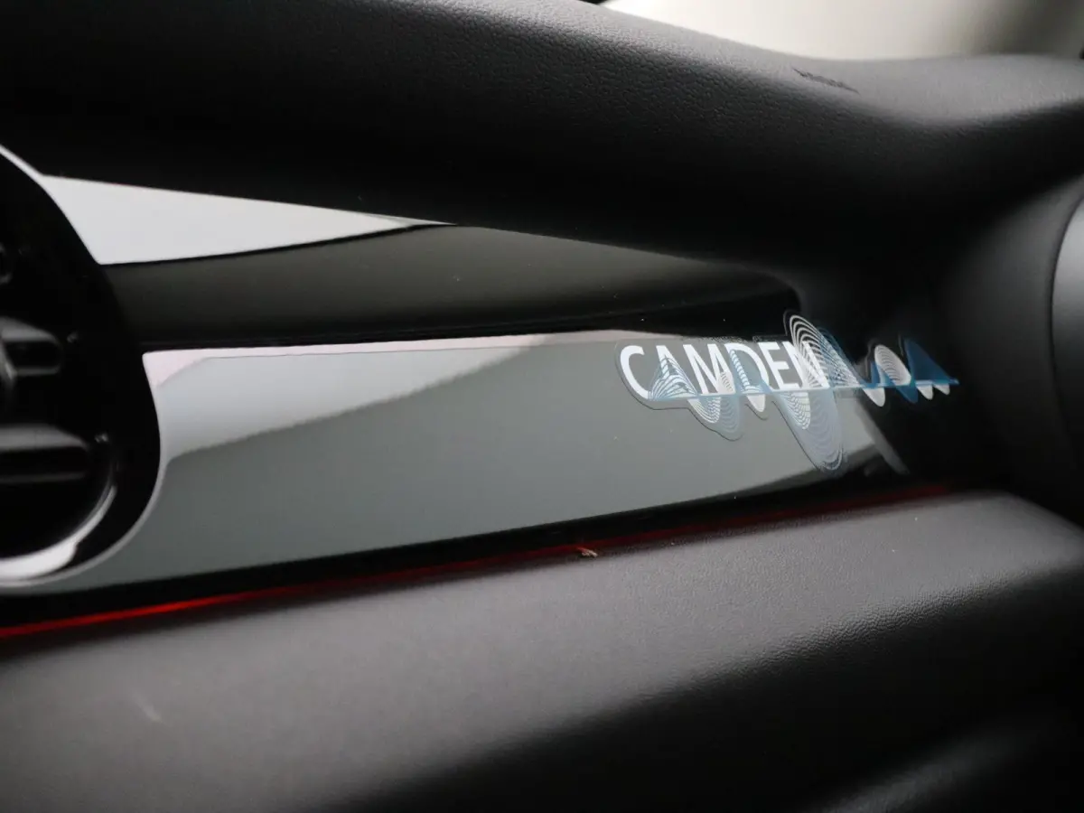 Cooper Classic + Balance Pack + LED + DAB + 16''