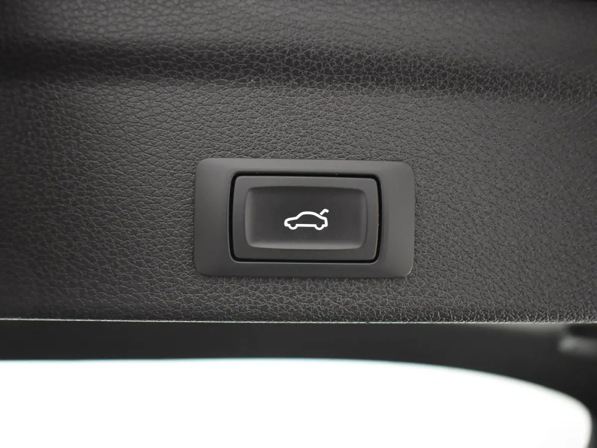 45 TFSI e S Edition 245 pk S-TRONIC/AUTO | Panoramadak | Lederen bekleding | Elektrische achterklep | Camera l Adaptive Cruise | 18" LMV