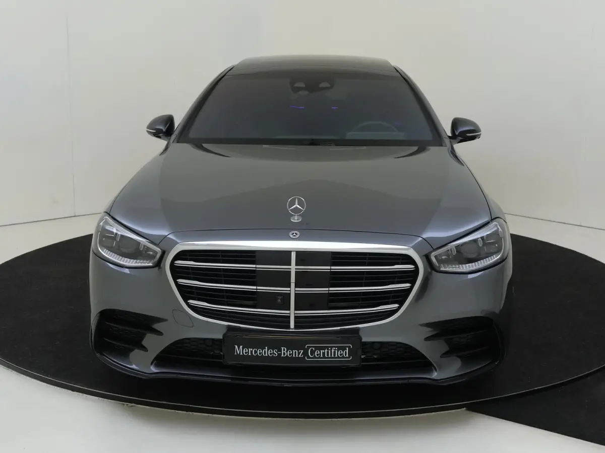 580 e Lang / AMG/ 20 inch/ Night/ Aug. Reality Head Up/ Rear Plus Pack/ Burmester 3D/