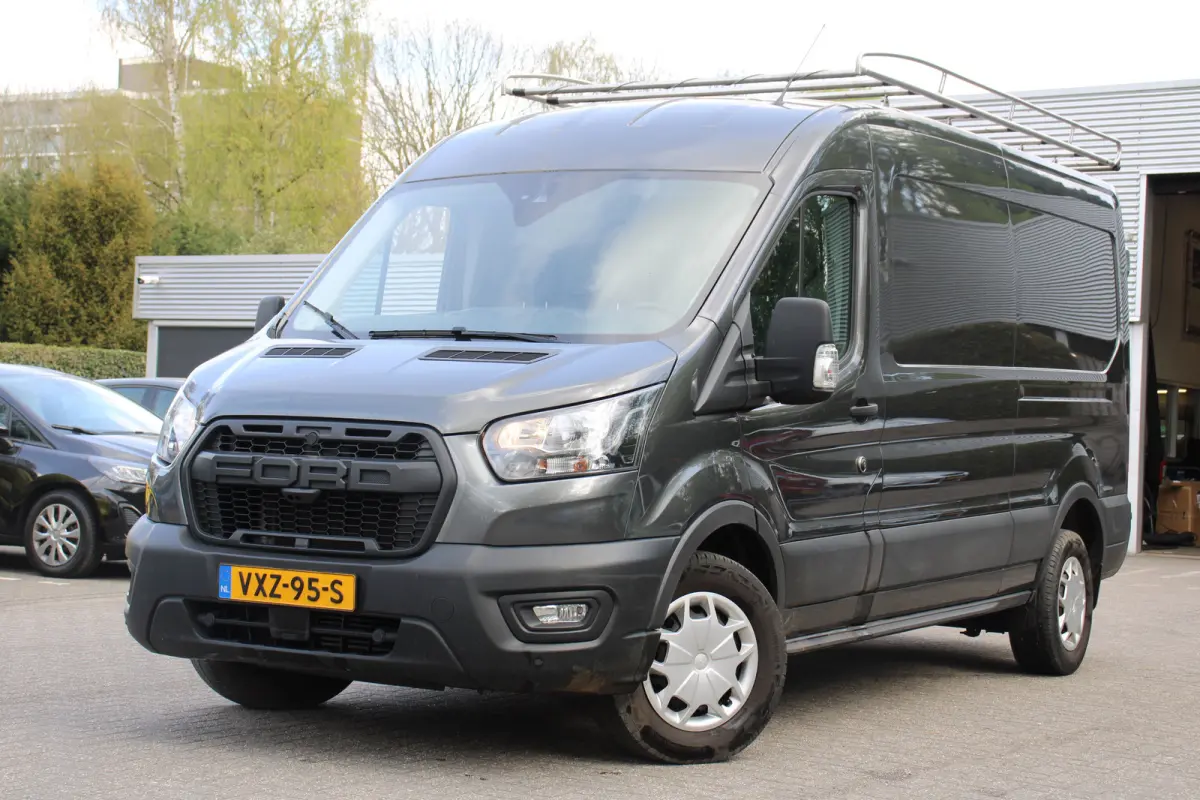 350 2.0 TDCI L3H2 | ORIGINEEL NEDERLANDS! | 1 EIGENAAR! | DEALER ONDERHOUDEN! | CAMERA | RAPTOR GRILL | CRUISE | STOELVERWARMING | VOORRUITVERWARMING | TREKHAAK | TRAP | IMPERIAAL | PRACHTIG