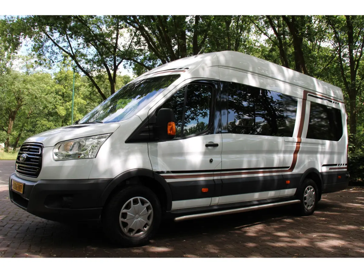 Camper | CAMERA | CRUISE | 2 PERSOONS BED | VOORRUIT VERWARMING | KEUKEN | UNIEK!
