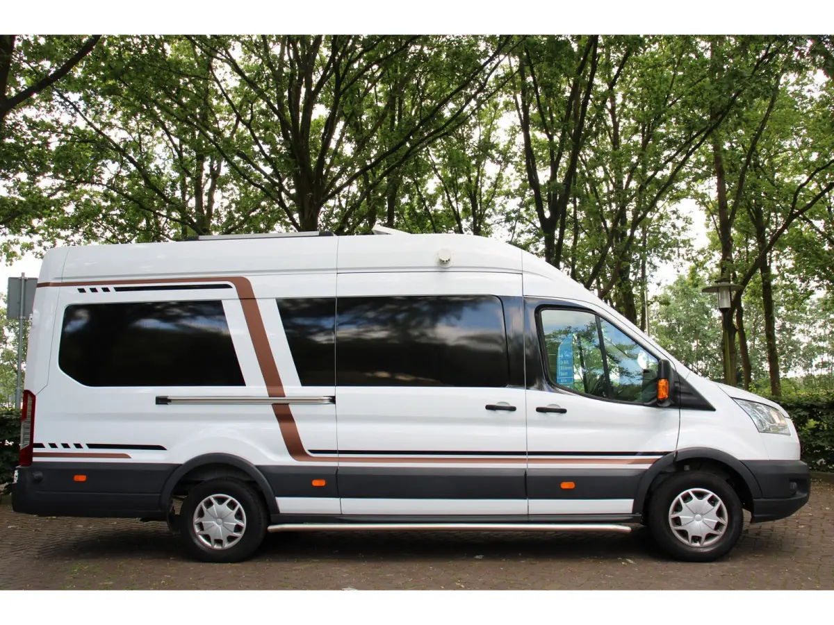 Camper | CAMERA | CRUISE | 2 PERSOONS BED | VOORRUIT VERWARMING | KEUKEN | UNIEK!