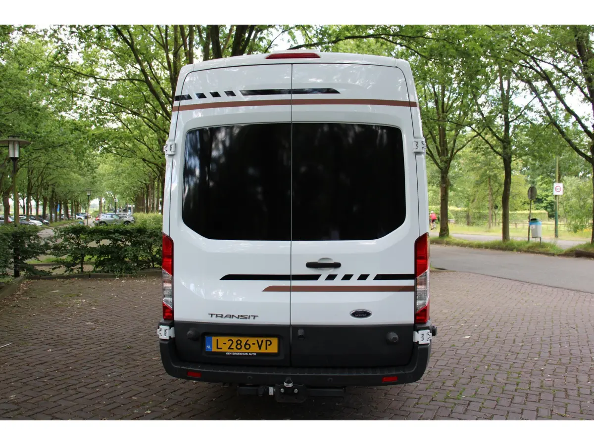 Camper | CAMERA | CRUISE | 2 PERSOONS BED | VOORRUIT VERWARMING | KEUKEN | UNIEK!