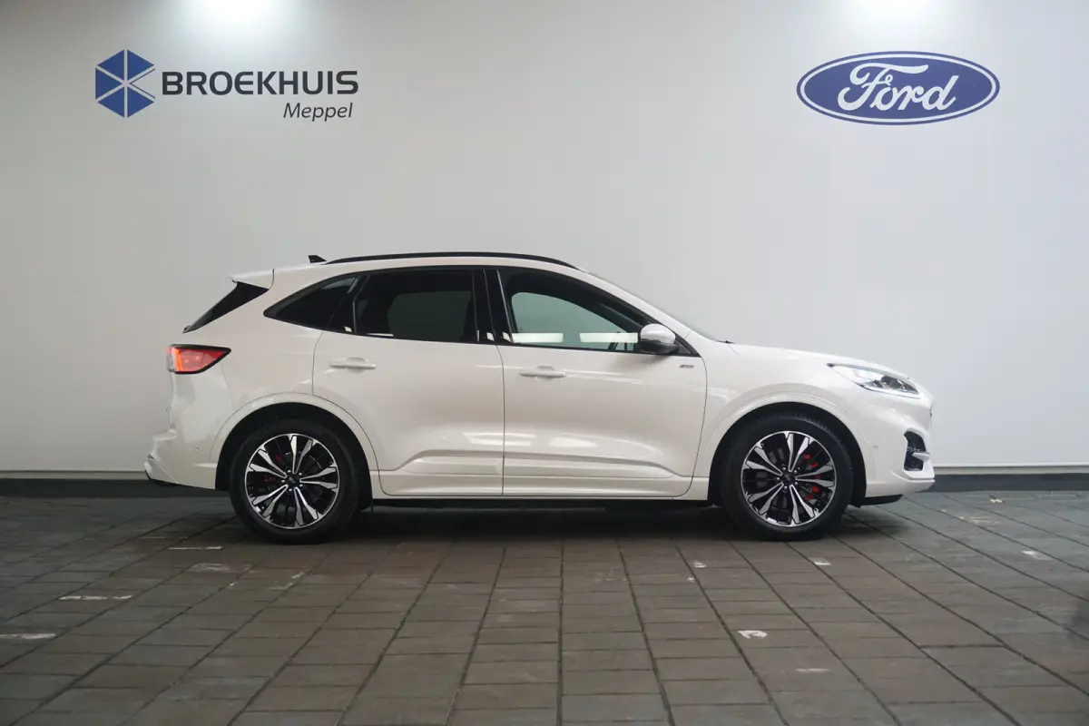 2.5 PHEV ST-Line X | Cruise control adaptief | Head-up display | Navigatiesysteem full map
