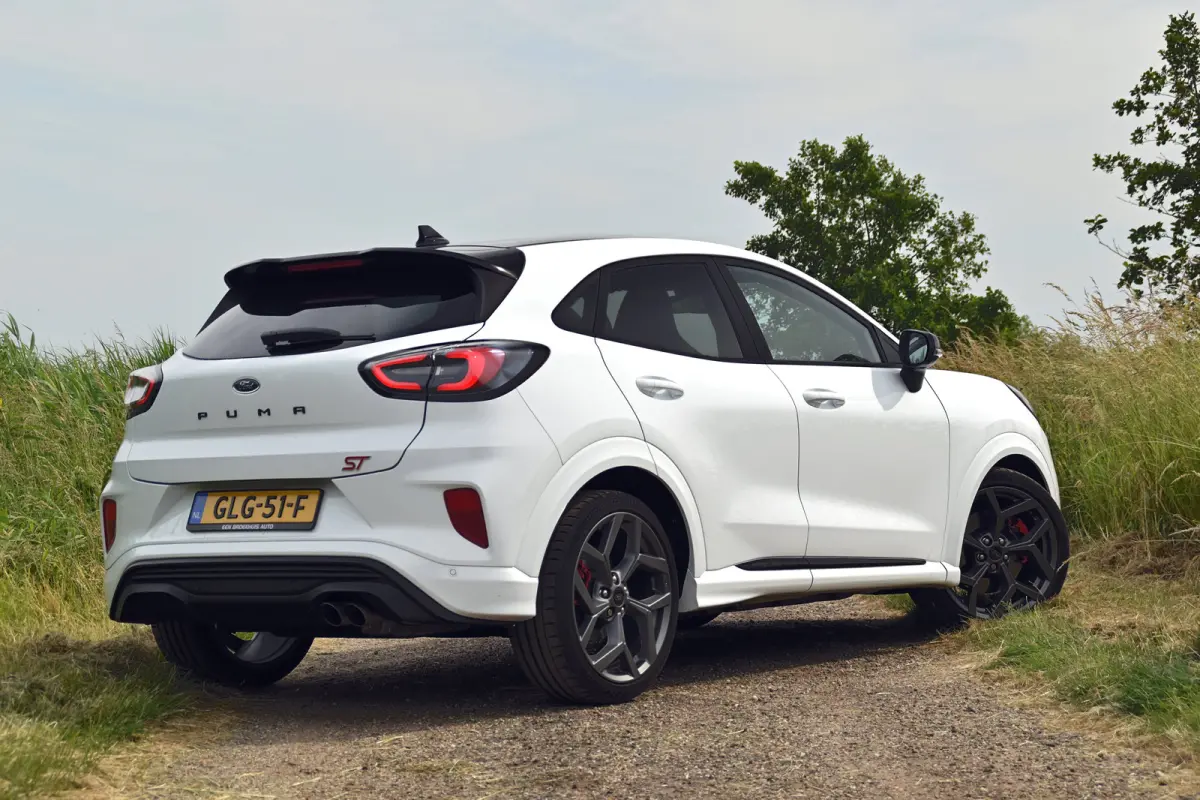 1.5 EcoBoost 200pk ST-X Ford Performance Stoelen! | B&O | Winter Pakket | Navi |