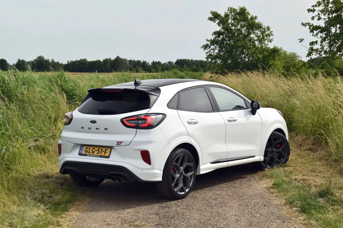 1.5 EcoBoost 200pk ST-X Ford Performance Stoelen! | B&O | Winter Pakket | Navi |