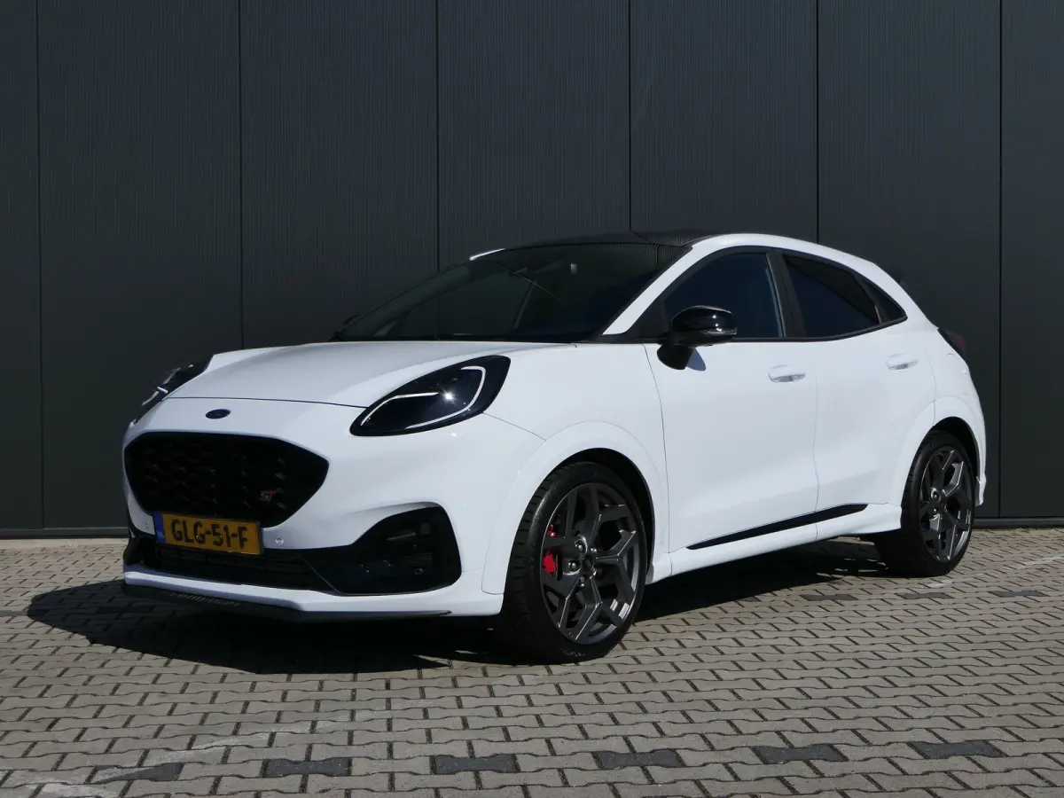 1.5 EcoBoost 200pk ST-X Ford Performance Stoelen! | B&O | Winter Pakket | Navi |