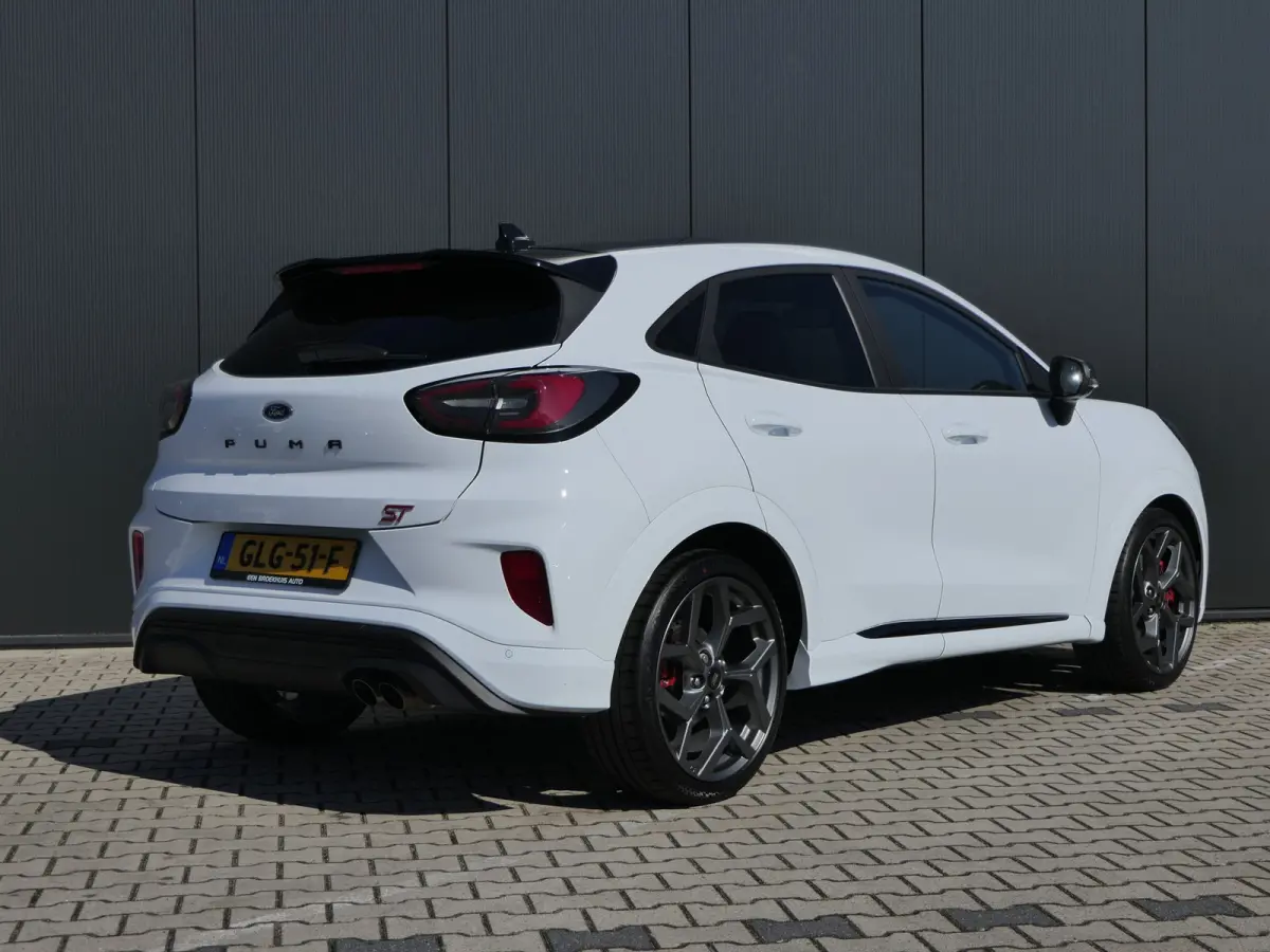 1.5 EcoBoost 200pk ST-X Ford Performance Stoelen! | B&O | Winter Pakket | Navi |