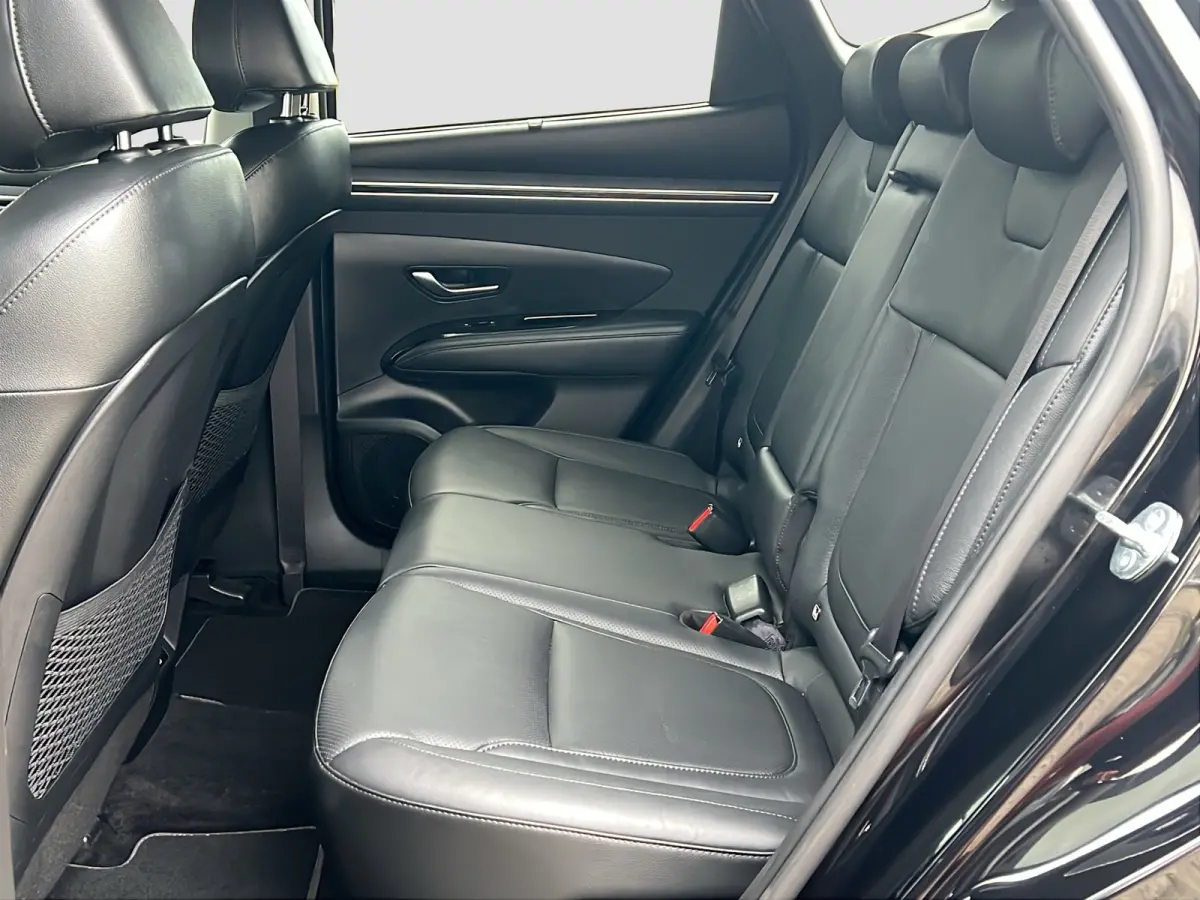 1.6 T-GDI 265pk PHEV Premium 4WD | Leder | Carplay | Climate | Keyless | Navigatie | Elek. Klep | Full - Led | 360 Camera | KRELL Audio | Elek. Stoelen | 19" Lichtmetaal | Winterpakket | Sto