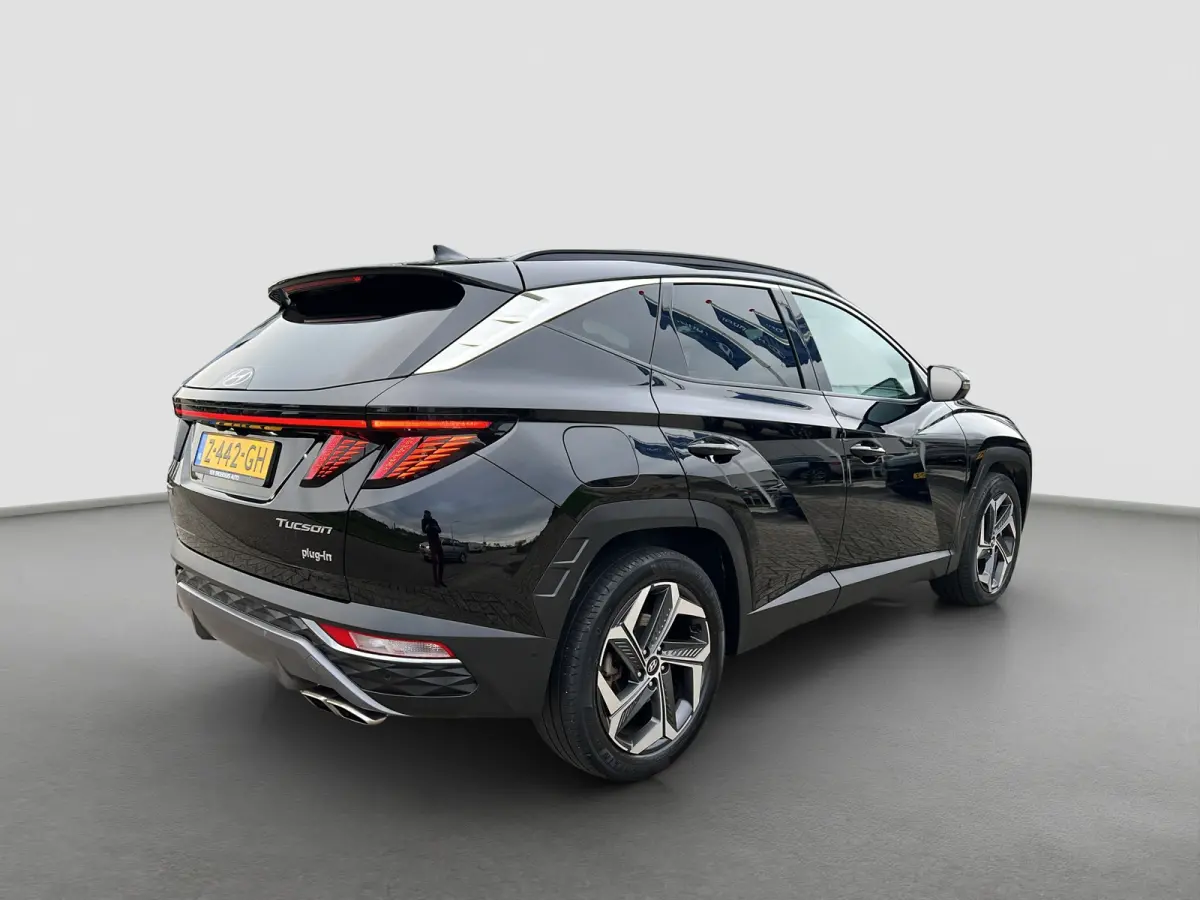 1.6 T-GDI 265pk PHEV Premium 4WD | Leder | Carplay | Climate | Keyless | Navigatie | Elek. Klep | Full - Led | 360 Camera | KRELL Audio | Elek. Stoelen | 19" Lichtmetaal | Winterpakket | Sto