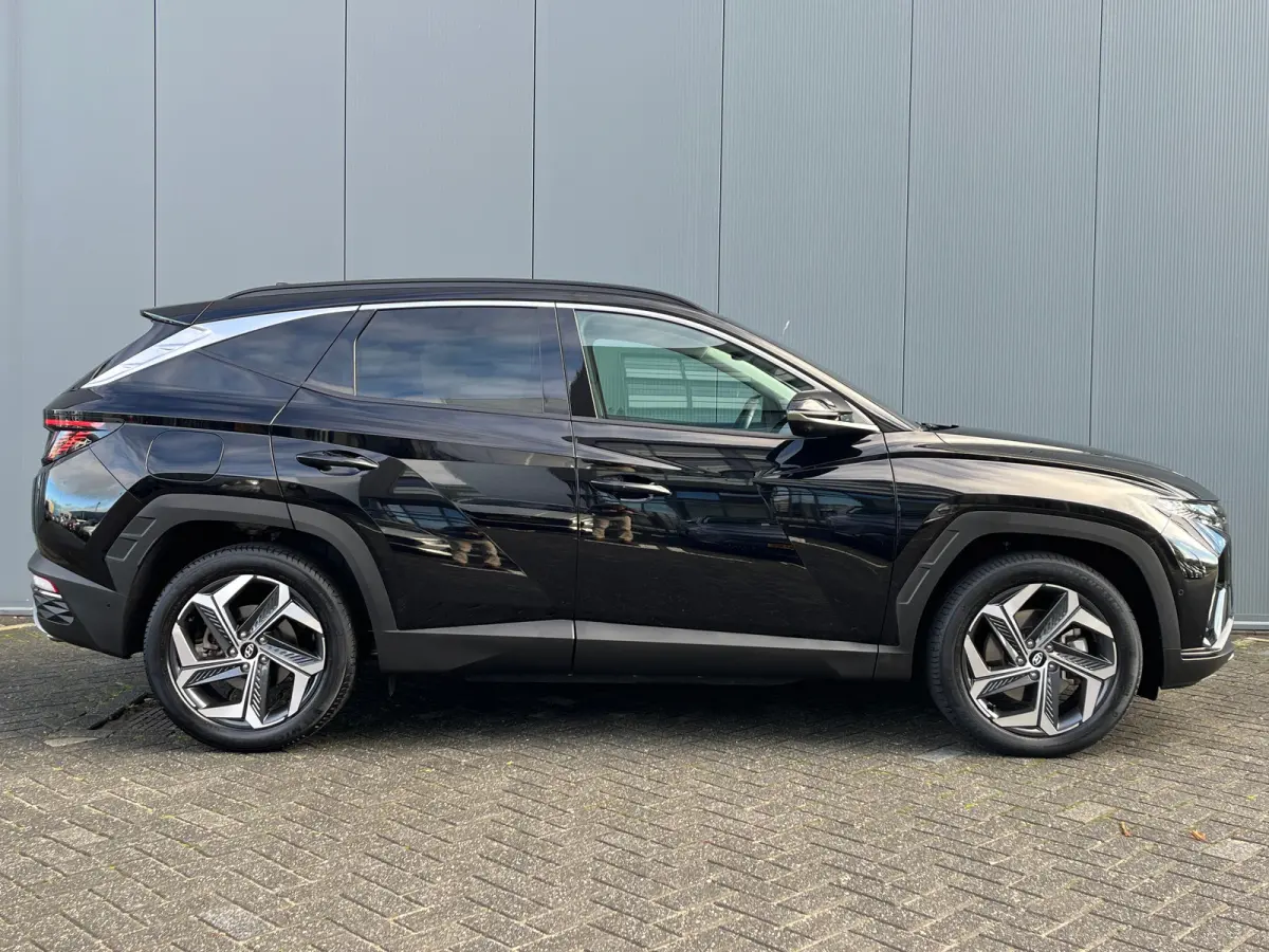 1.6 T-GDI 265pk PHEV Premium 4WD | Leder | Carplay | Climate | Keyless | Navigatie | Elek. Klep | Full - Led | 360 Camera | KRELL Audio | Elek. Stoelen | 19" Lichtmetaal | Winterpakket | Sto