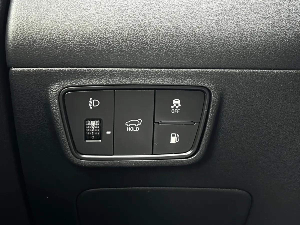 1.6 T-GDI 265pk PHEV Premium 4WD | Leder | Carplay | Climate | Keyless | Navigatie | Elek. Klep | Full - Led | 360 Camera | KRELL Audio | Elek. Stoelen | 19" Lichtmetaal | Winterpakket | Sto
