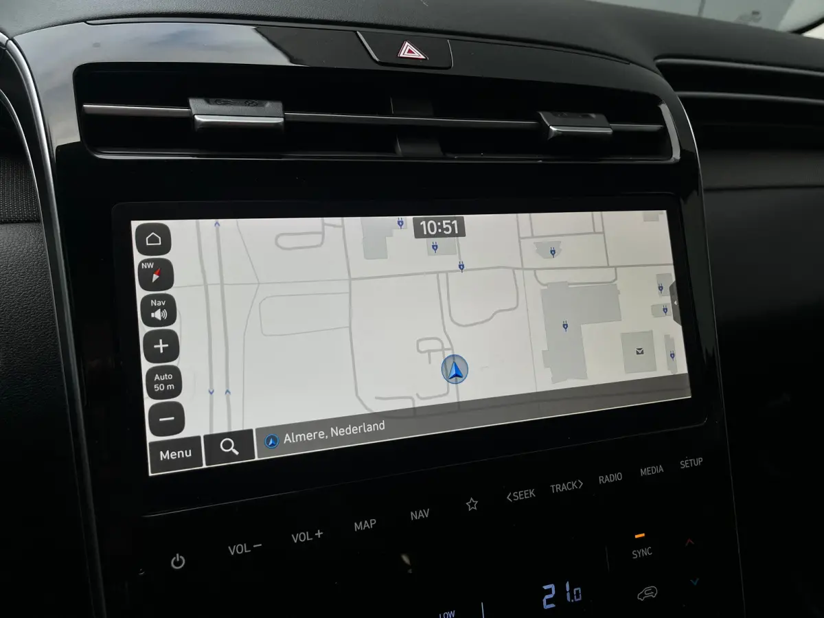 1.6 T-GDI 265pk PHEV Premium 4WD | Leder | Carplay | Climate | Keyless | Navigatie | Elek. Klep | Full - Led | 360 Camera | KRELL Audio | Elek. Stoelen | 19" Lichtmetaal | Winterpakket | Sto