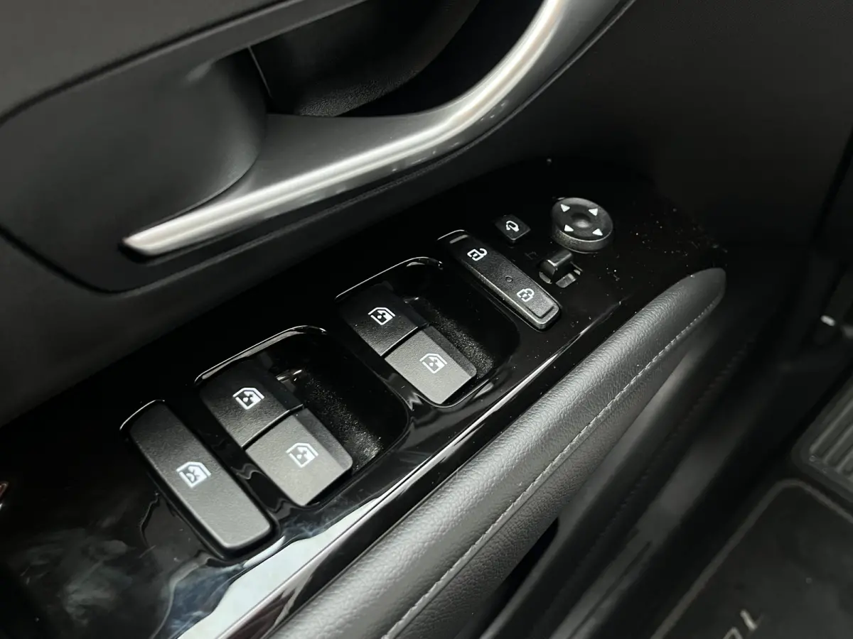 1.6 T-GDI 265pk PHEV Premium 4WD | Leder | Carplay | Climate | Keyless | Navigatie | Elek. Klep | Full - Led | 360 Camera | KRELL Audio | Elek. Stoelen | 19" Lichtmetaal | Winterpakket | Sto