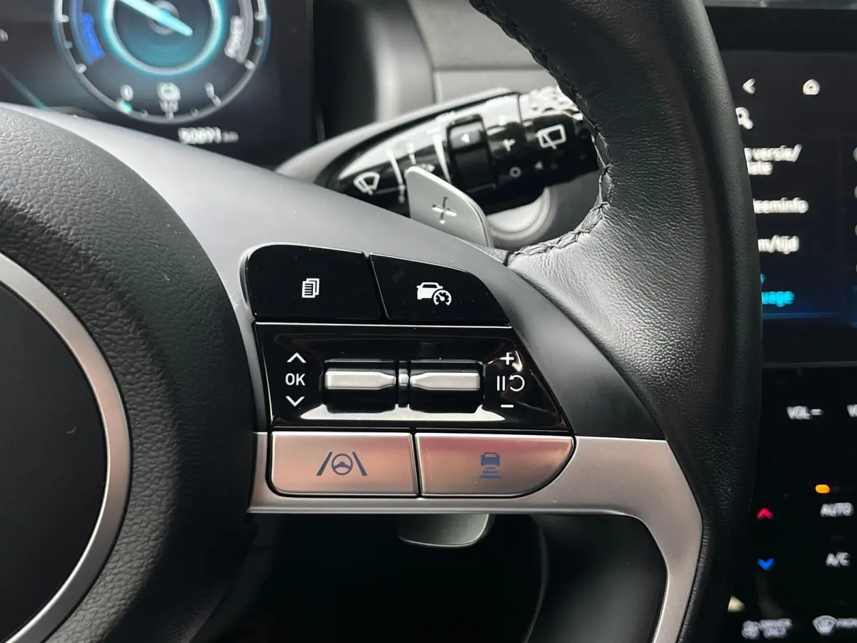 1.6 T-GDI 265pk PHEV Premium 4WD | Leder | Carplay | Climate | Keyless | Navigatie | Elek. Klep | Full - Led | 360 Camera | KRELL Audio | Elek. Stoelen | 19" Lichtmetaal | Winterpakket | Sto