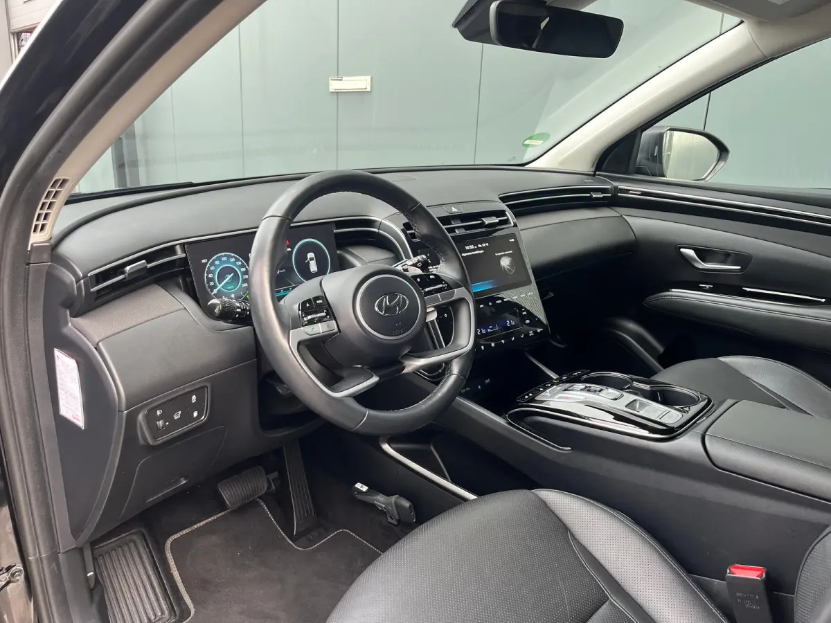 1.6 T-GDI 265pk PHEV Premium 4WD | Leder | Carplay | Climate | Keyless | Navigatie | Elek. Klep | Full - Led | 360 Camera | KRELL Audio | Elek. Stoelen | 19" Lichtmetaal | Winterpakket | Sto