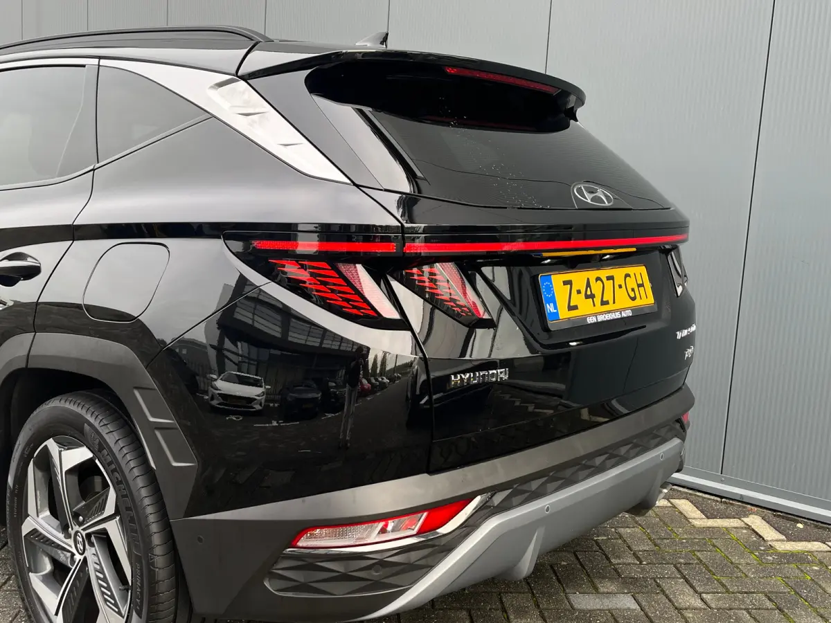 1.6 T-GDI 265pk PHEV Premium 4WD | Leder | Carplay | Climate | Keyless | Navigatie | Elek. Klep | Full - Led | 360 Camera | KRELL Audio | Elek. Stoelen | 19" Lichtmetaal | Winterpakket | Sto