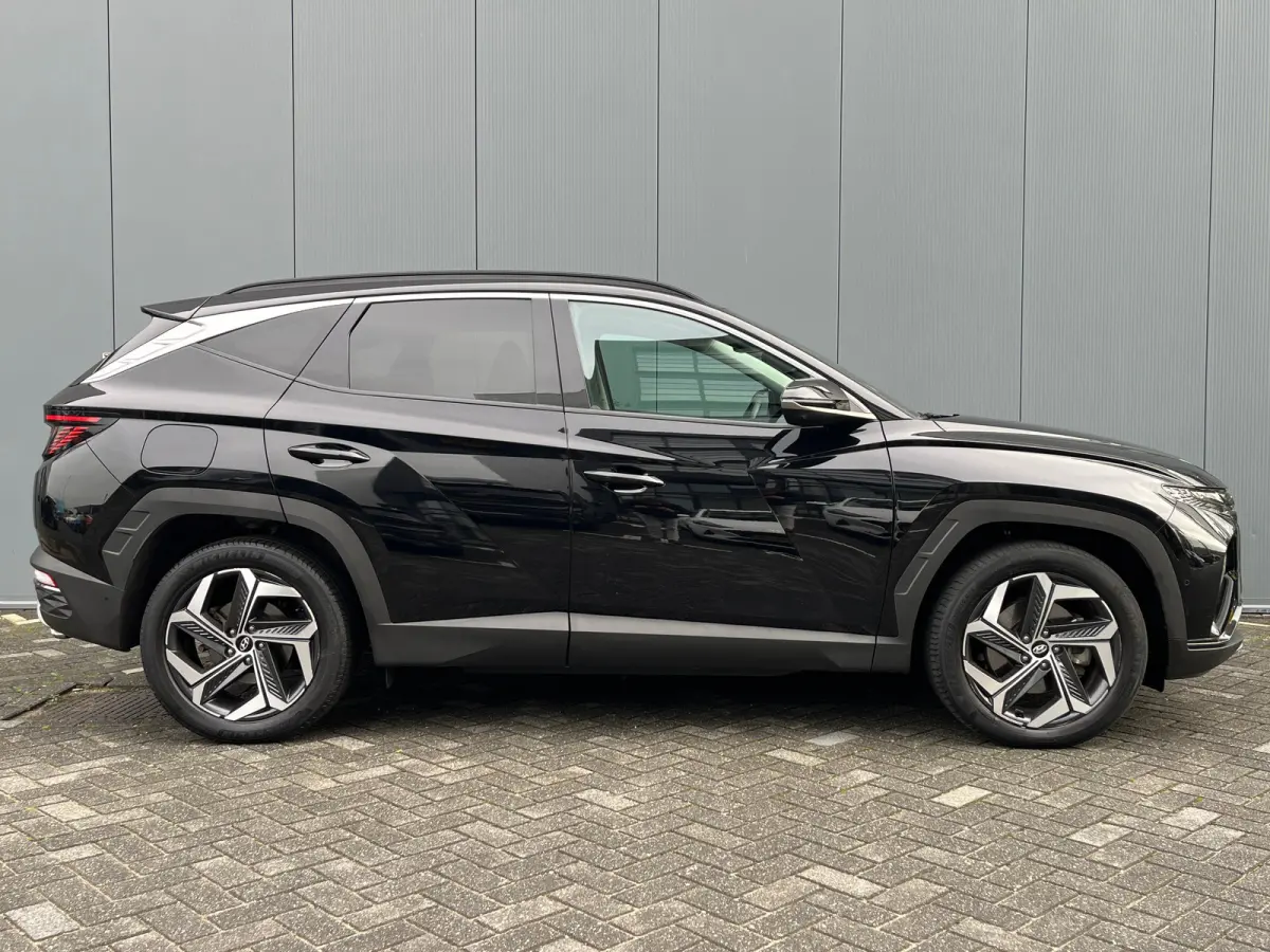 1.6 T-GDI 265pk PHEV Premium 4WD | Leder | Carplay | Climate | Keyless | Navigatie | Elek. Klep | Full - Led | 360 Camera | KRELL Audio | Elek. Stoelen | 19" Lichtmetaal | Winterpakket | Sto