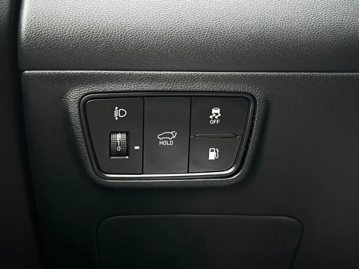 1.6 T-GDI 265pk PHEV Premium 4WD | Leder | Carplay | Climate | Keyless | Navigatie | Elek. Klep | Full - Led | 360 Camera | KRELL Audio | Elek. Stoelen | 19" Lichtmetaal | Winterpakket | Sto