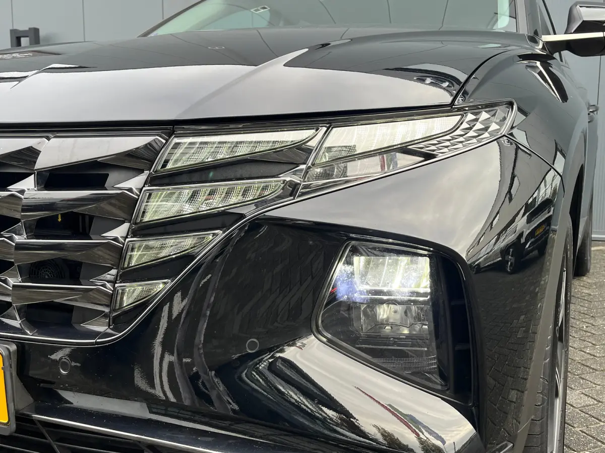 1.6 T-GDI 265pk PHEV Premium 4WD | Leder | Carplay | Climate | Keyless | Navigatie | Elek. Klep | Full - Led | 360 Camera | KRELL Audio | Elek. Stoelen | 19" Lichtmetaal | Winterpakket | Sto